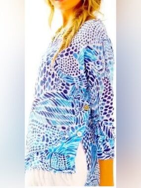 Lilly Pulitzer Ramona Fringed Sweater W/Blue And White Design women’s Size XS